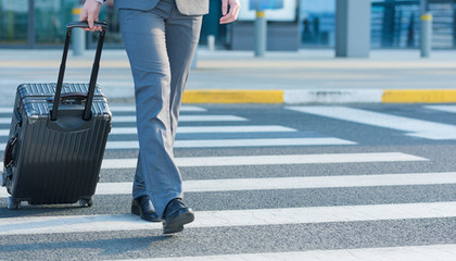 28寸行李箱可以免費托運飛機嗎